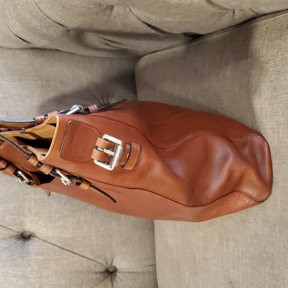 Upcycled Brown and tan Leather handbag - Picture 11 of 17